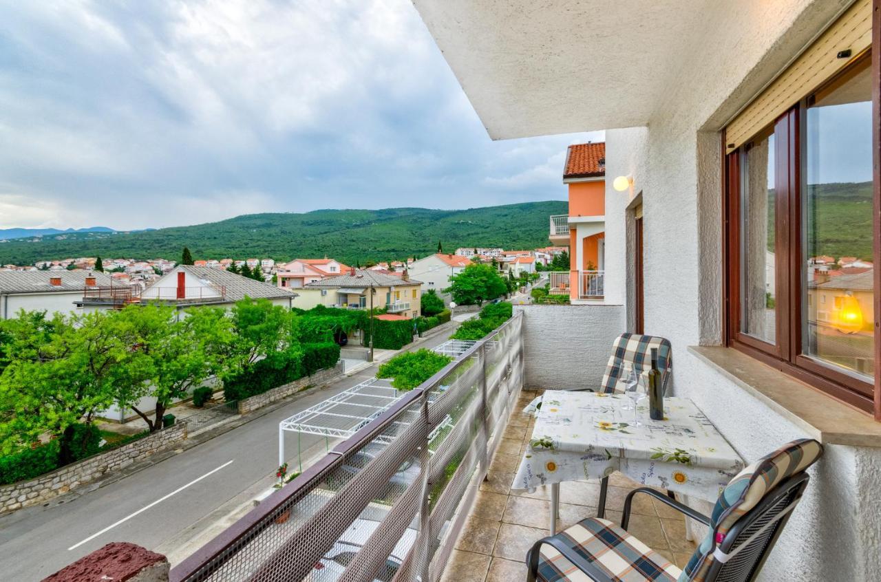 Apartmani Suncica Selce Exterior photo