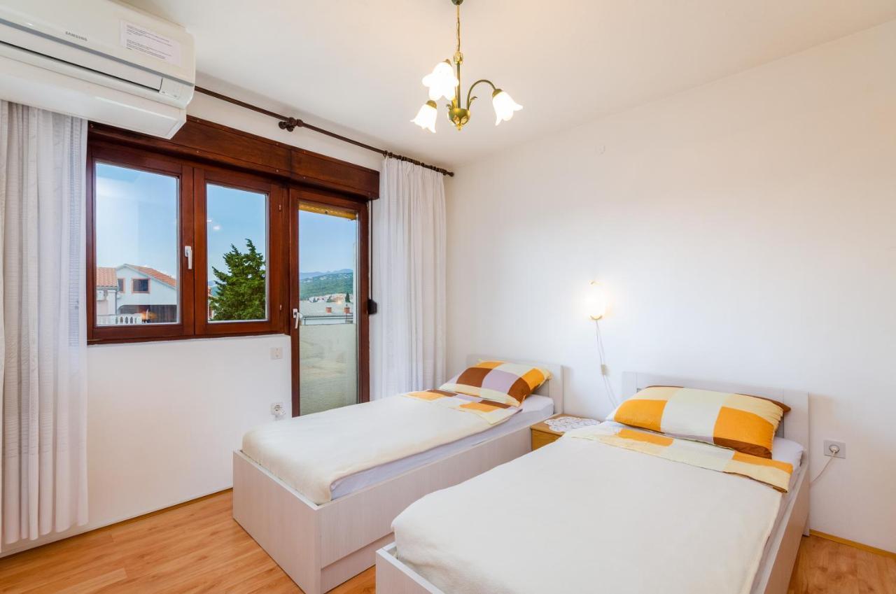 Apartmani Suncica Selce Exterior photo