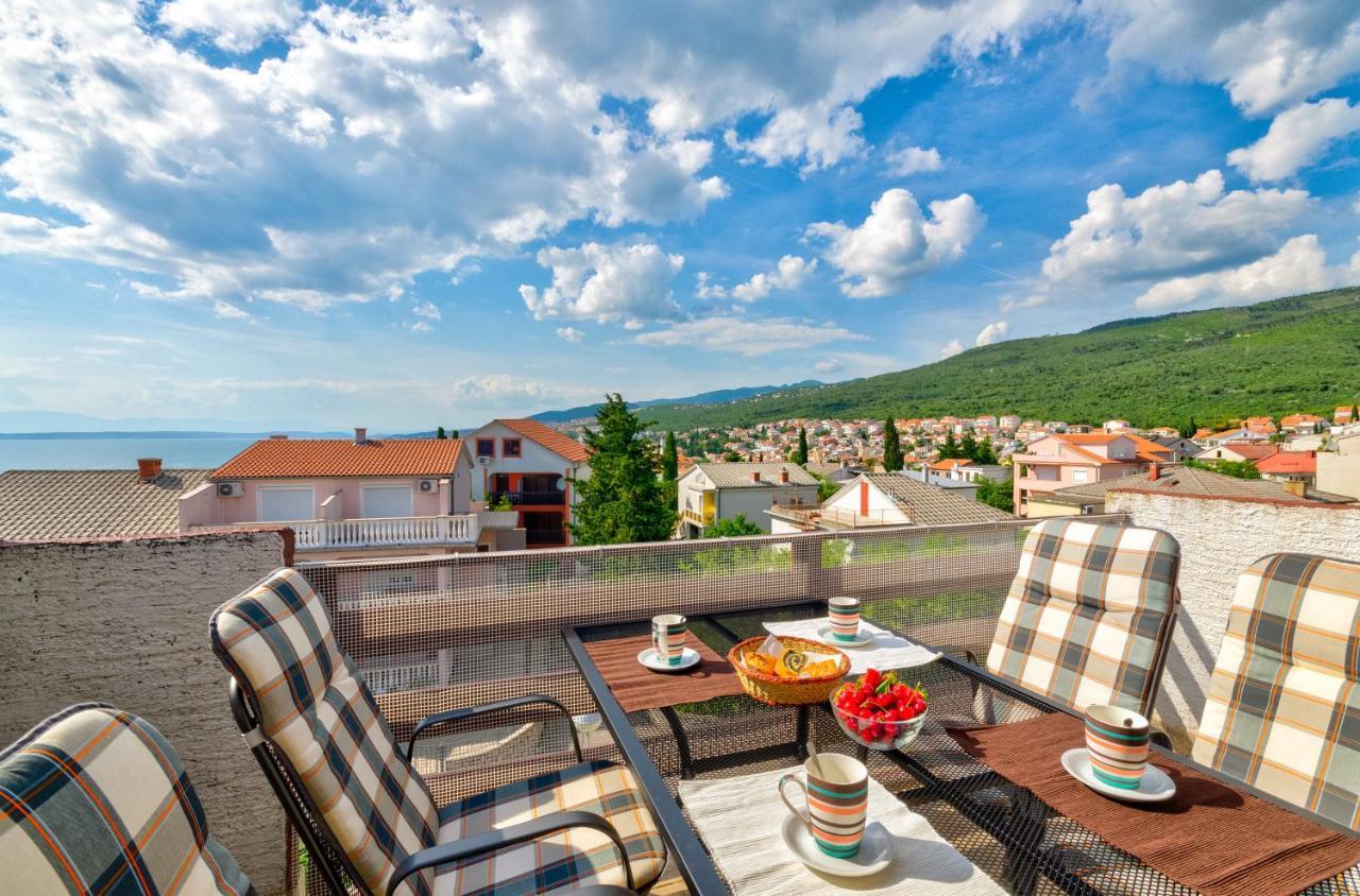 Apartmani Suncica Selce Exterior photo