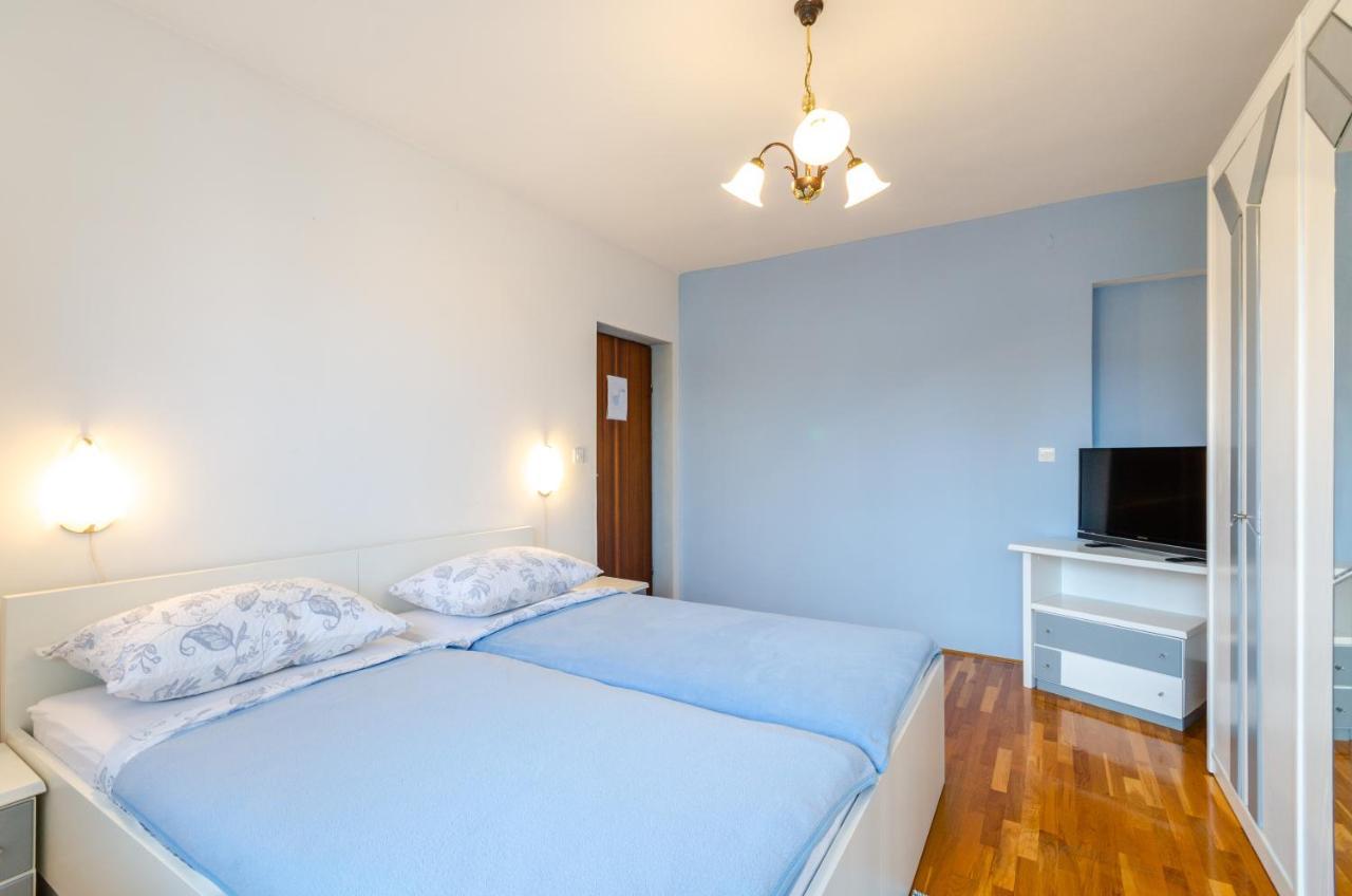 Apartmani Suncica Selce Exterior photo