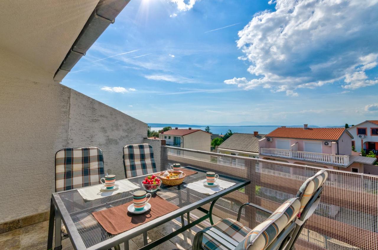 Apartmani Suncica Selce Exterior photo