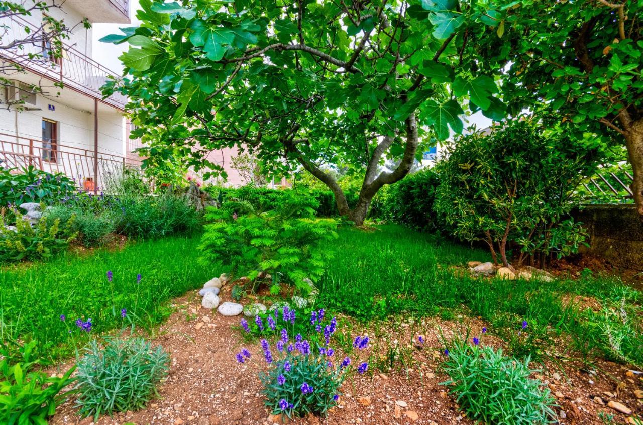 Apartmani Suncica Selce Exterior photo